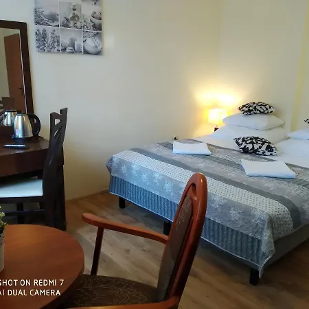 Hostel Marysienka Owk *