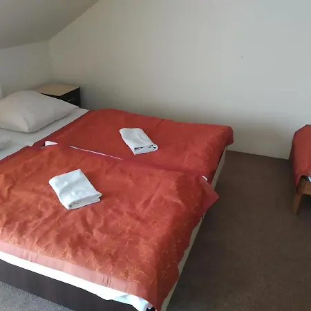 Hostel Marysienka Owk